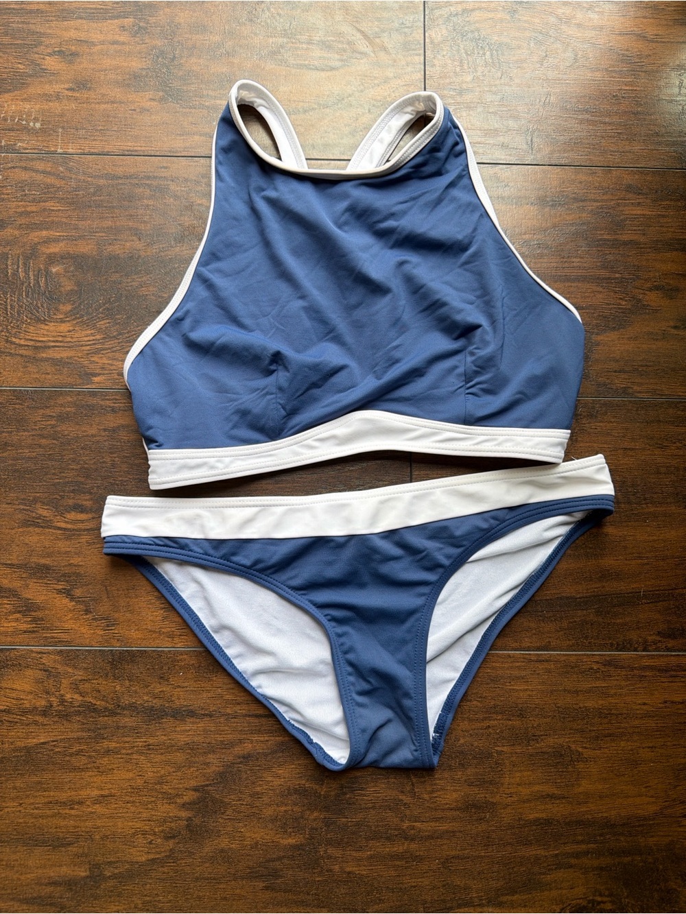 Women’s High-Neck Two-Piece Swim Set in Navy and White